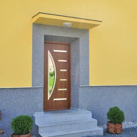 아파트 Lena Iii Deluxe *